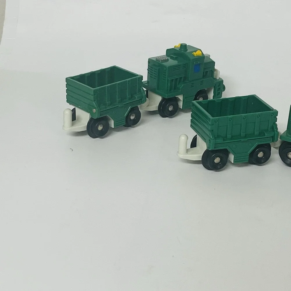 Lot of Fisher Price Geotrax Push Pull Train & Wagon‎ Replacements